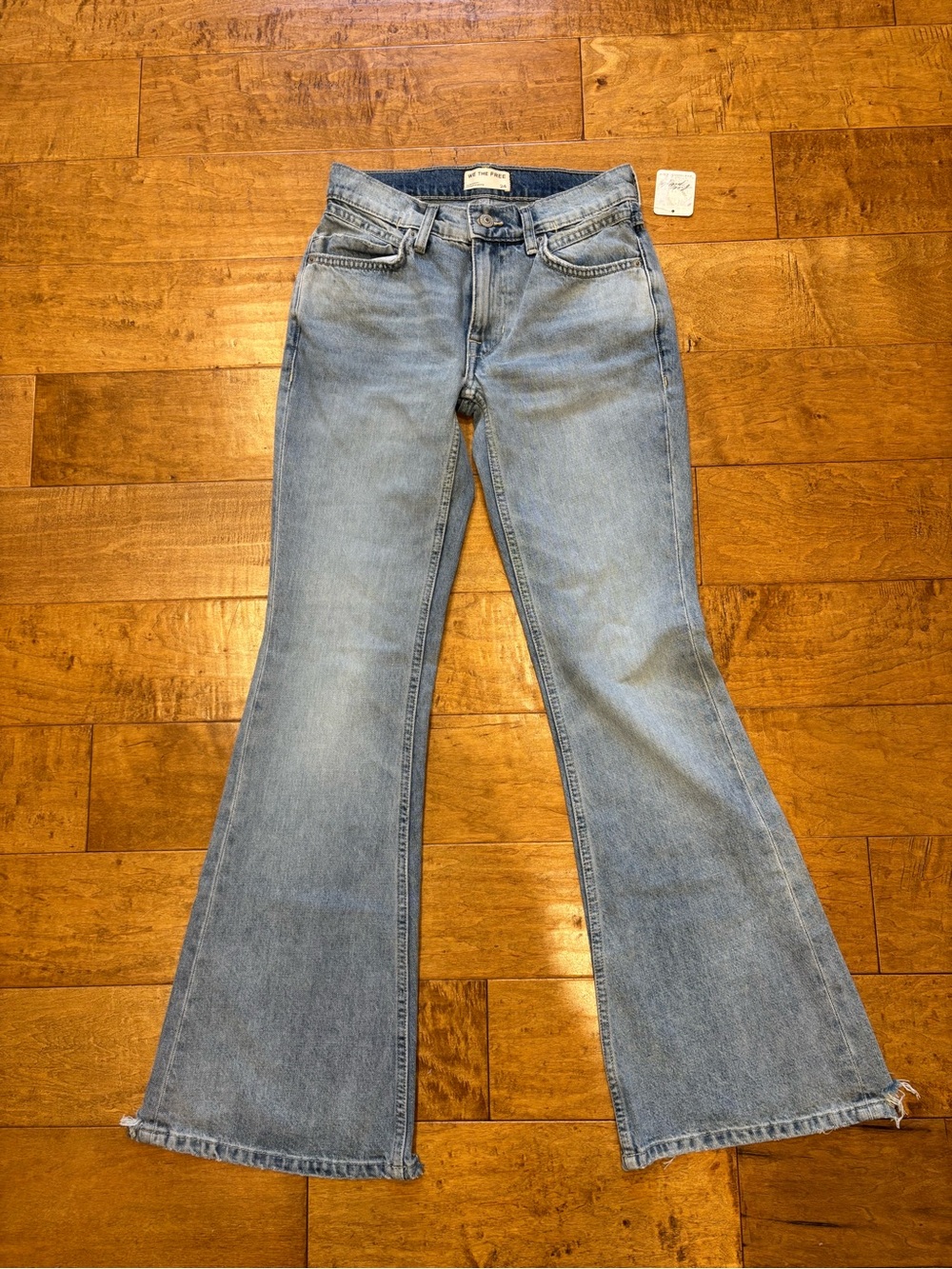 We The Free Light Blue Dodger Flare Jeans in the Color Sky Size 24 S $128 Retai